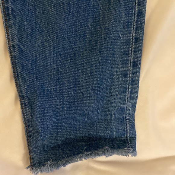 Levi’s wedgie Jean distressed size 27 - Picture 6 of 7